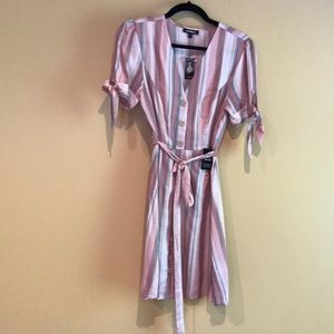 Short sleeved full button shirt dress